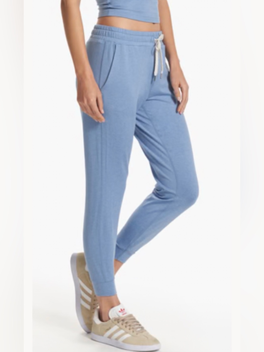 Vuori Performance Joggers | Isle Blue